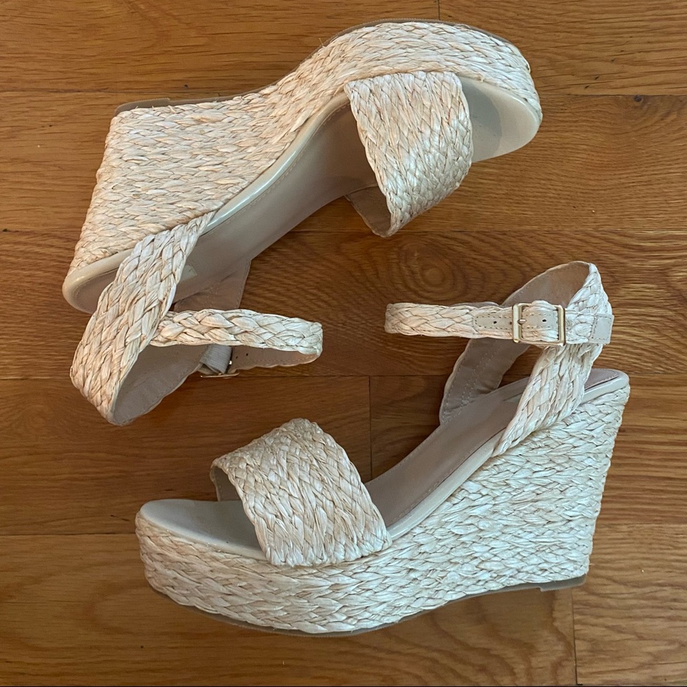 NWOT Forever 21 wedges